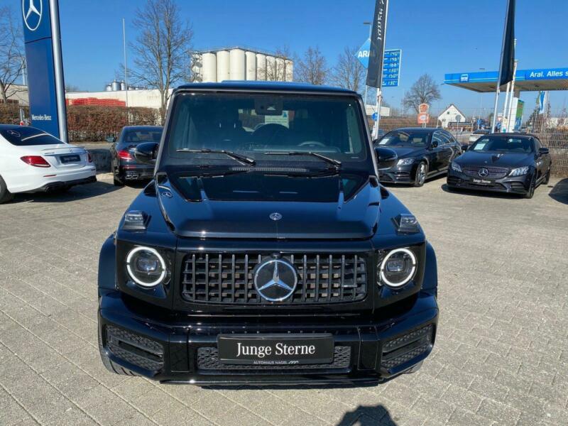 Mercedes G 63 AMG | skladem | německé předváděcí auto | V8 biturbo 585 koní | maximální výbava | nákup online na AUTOiBUY.com